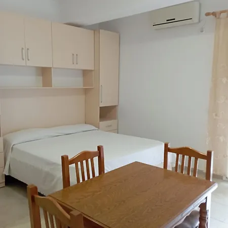 Nuredinaj Apartament 1 *